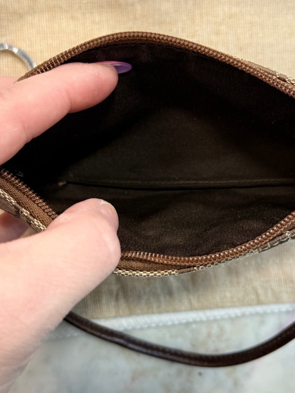 Coach vtg. Signature Pierced Stripe Wristlet - Picture 7 of 8